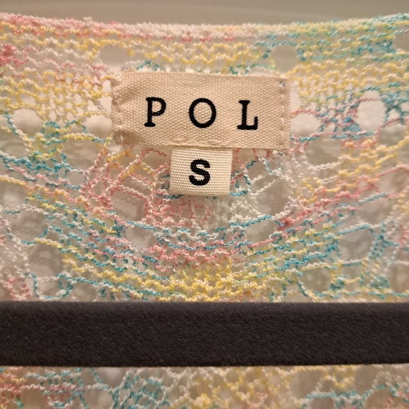 🌸POL top🌸 - Picture 2 of 3